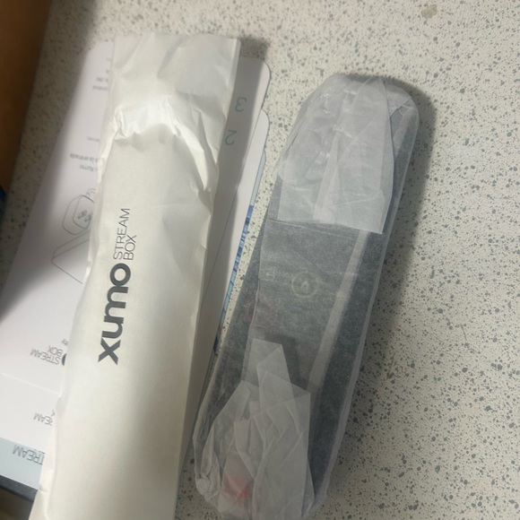 Xumo Stream Box - Picture 5 of 6